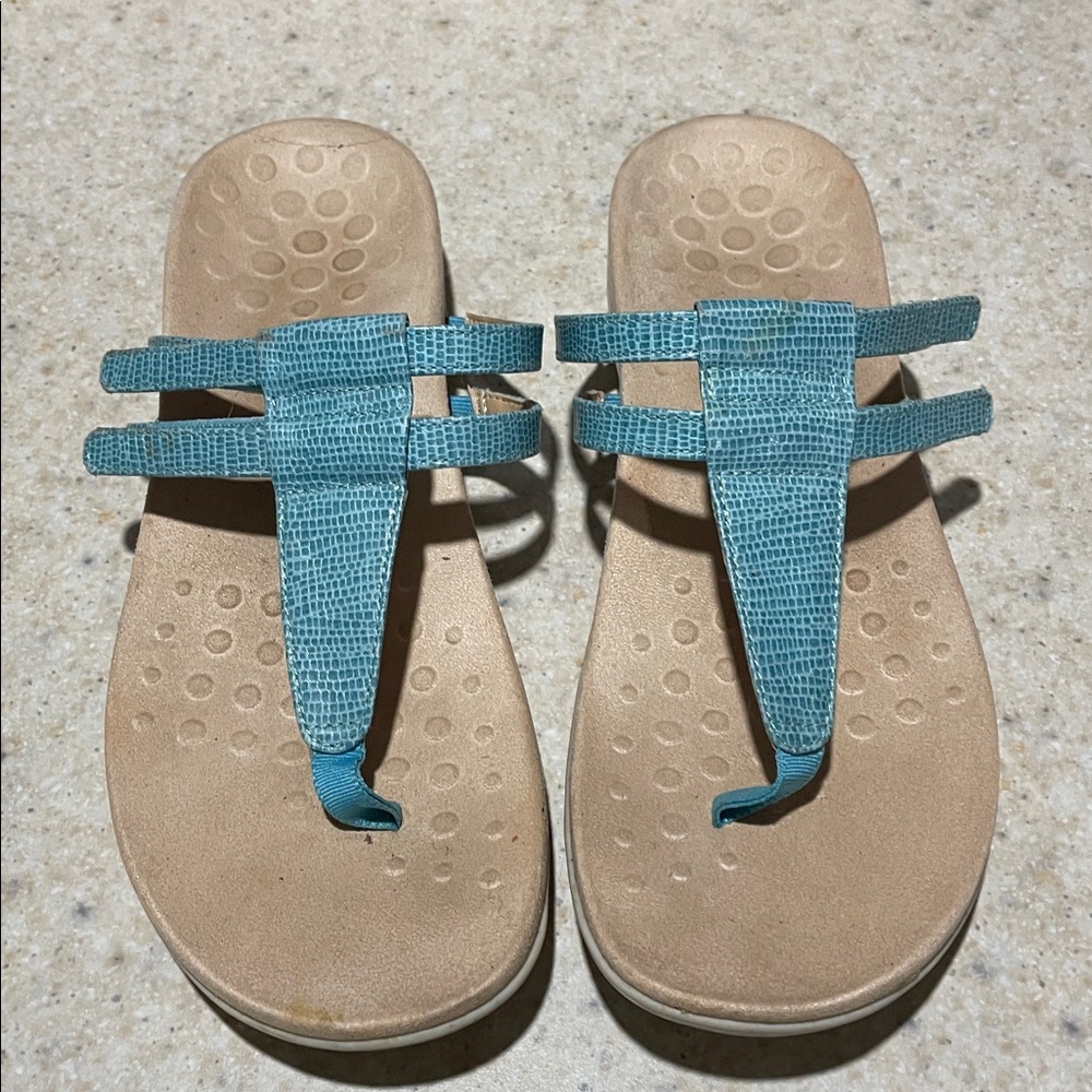 Vionic Teal and Tan Sandals